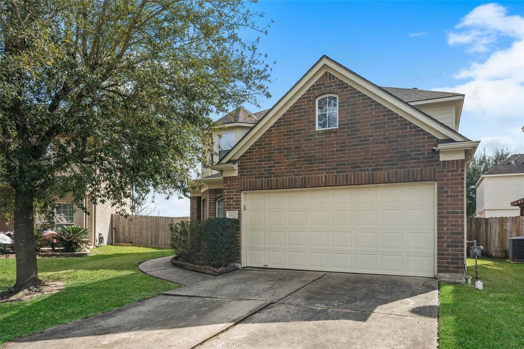 14822 Juniper Dale Court, Houston, TX 77049