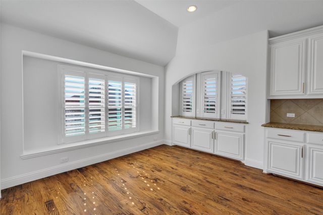 1933 Knoxbridge Road, Forney, TX 75126