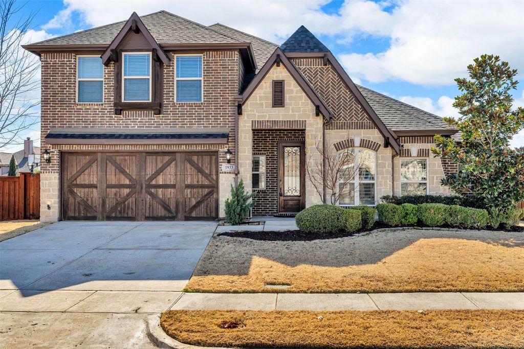 1933 Knoxbridge Road, Forney, TX 75126