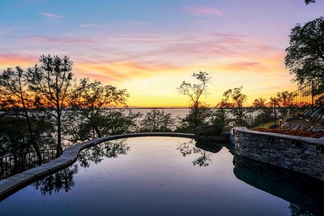 2095 Driftwood Cir, El Dorado Hills, CA 95762