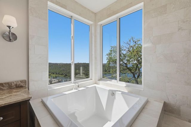 2095 Driftwood Cir, El Dorado Hills, CA 95762