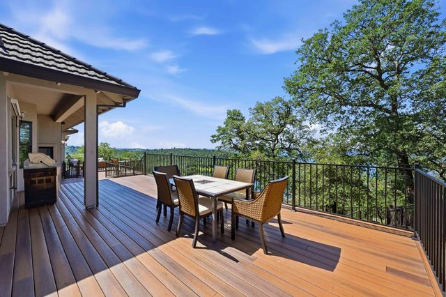 2095 Driftwood Cir, El Dorado Hills, CA 95762