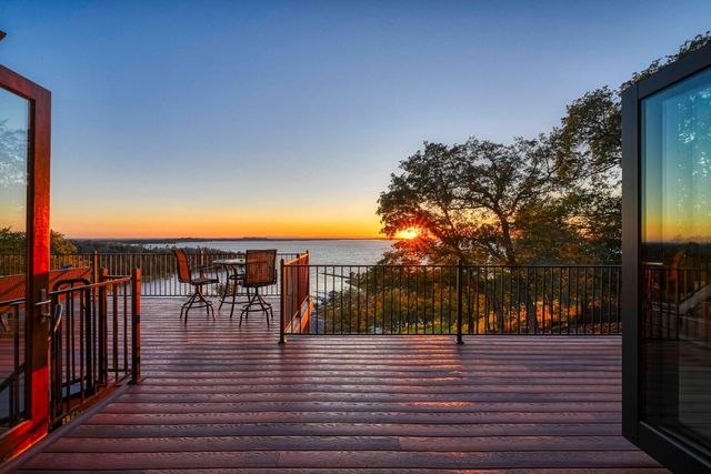 2095 Driftwood Cir, El Dorado Hills, CA 95762