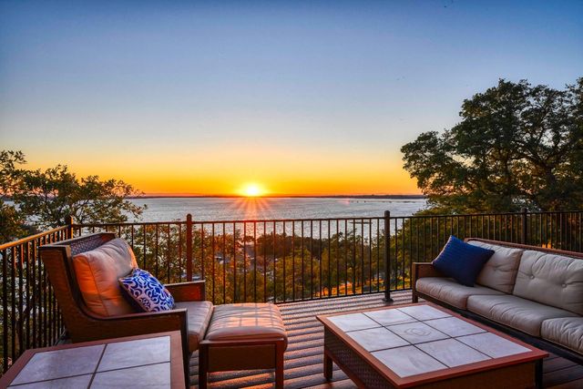 2095 Driftwood Cir, El Dorado Hills, CA 95762