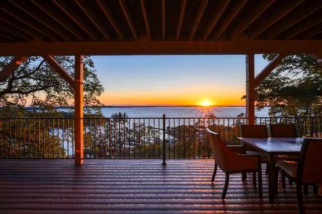 2095 Driftwood Cir, El Dorado Hills, CA 95762