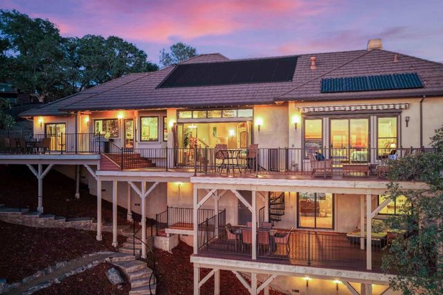 2095 Driftwood Cir, El Dorado Hills, CA 95762