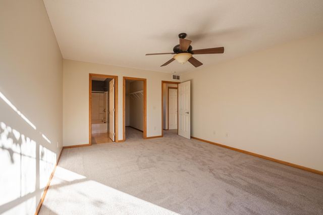 8382 Cedarview Circle, Savage, MN 55378