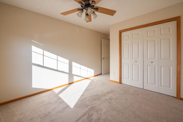 8382 Cedarview Circle, Savage, MN 55378