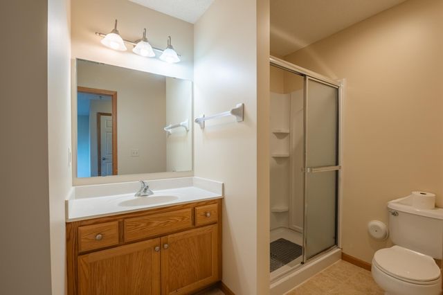 8382 Cedarview Circle, Savage, MN 55378