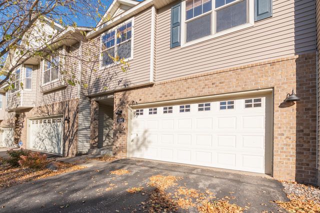 8382 Cedarview Circle, Savage, MN 55378