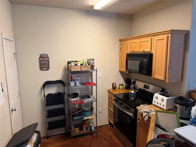 121-127 Sunburst Court, Weatherford, TX 76087