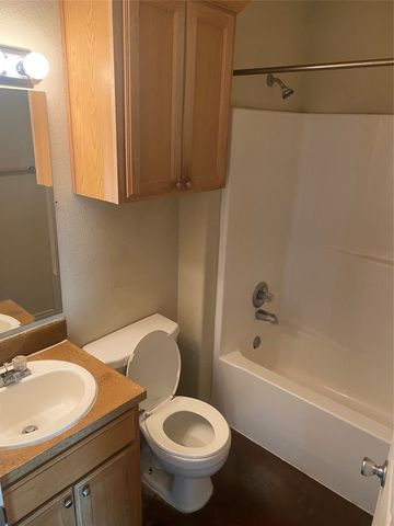 121-127 Sunburst Court, Weatherford, TX 76087