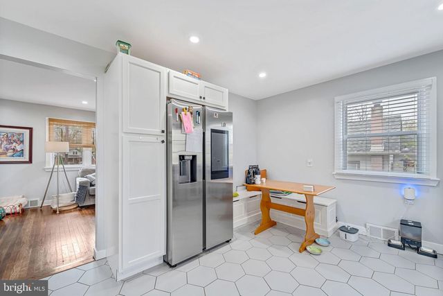 233 GARDEN TER, Runnemede, NJ 08078
