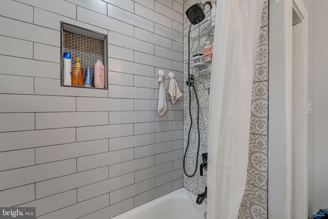 233 GARDEN TER, Runnemede, NJ 08078