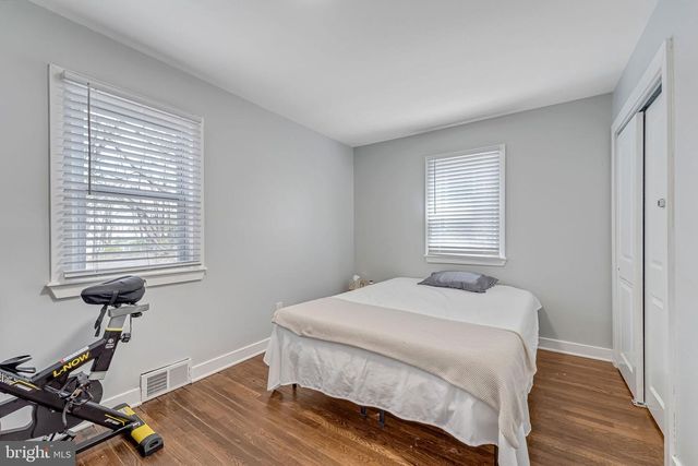 233 GARDEN TER, Runnemede, NJ 08078