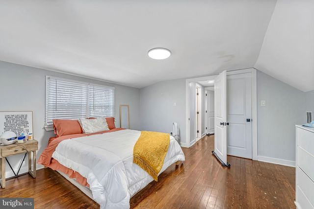 233 GARDEN TER, Runnemede, NJ 08078