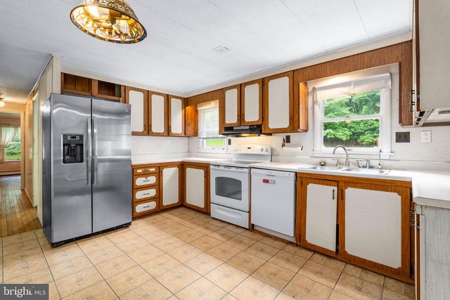 906 OLD ELK NECK RD, Elkton, MD 21921