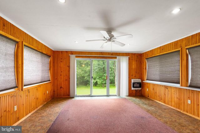 906 OLD ELK NECK RD, Elkton, MD 21921