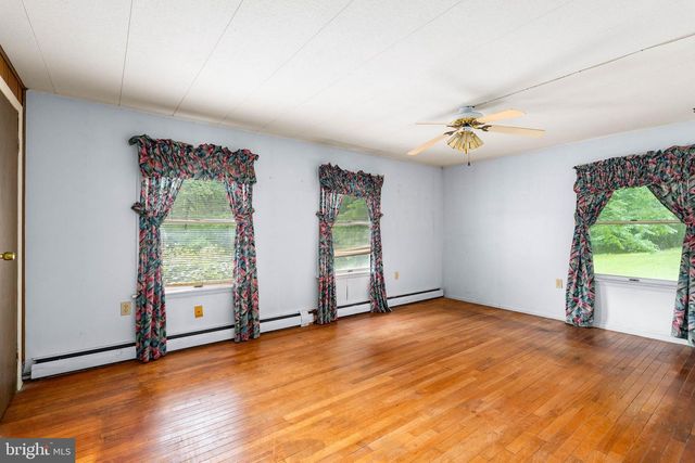 906 OLD ELK NECK RD, Elkton, MD 21921