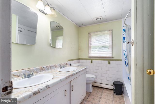 906 OLD ELK NECK RD, Elkton, MD 21921