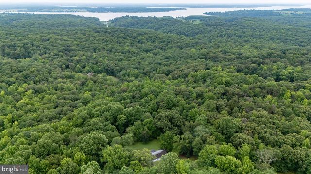 906 OLD ELK NECK RD, Elkton, MD 21921