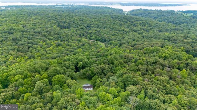 906 OLD ELK NECK RD, Elkton, MD 21921