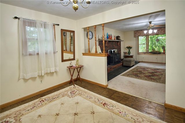 200 Elm Street, Elkview, WV 25071