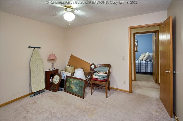 200 Elm Street, Elkview, WV 25071