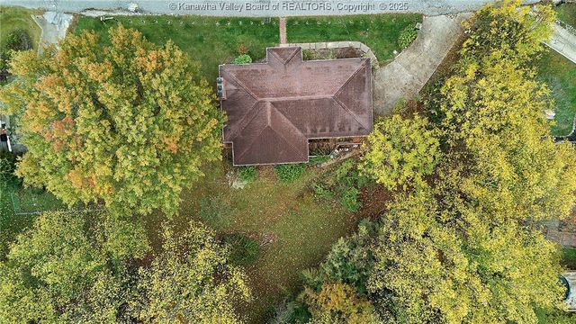 200 Elm Street, Elkview, WV 25071