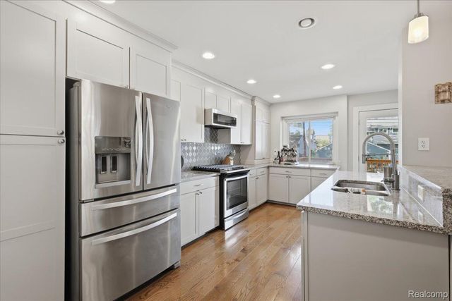 707 S Laurel Street, Royal Oak, MI 48067