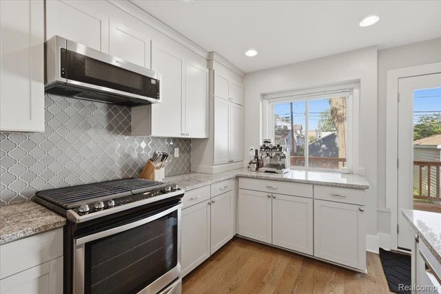 707 S Laurel Street, Royal Oak, MI 48067