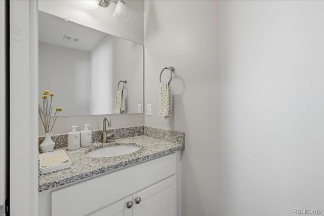 707 S Laurel Street, Royal Oak, MI 48067