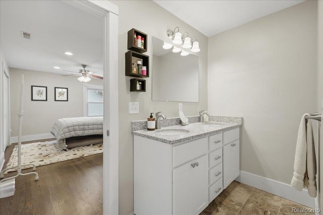 707 S Laurel Street, Royal Oak, MI 48067