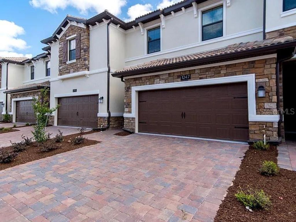 1247 PAYNE STEWART DRIVE, Davenport, FL 33896