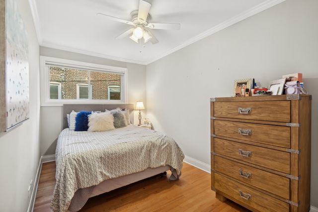 1607 W Sunnyside Avenue, Chicago, IL 60640