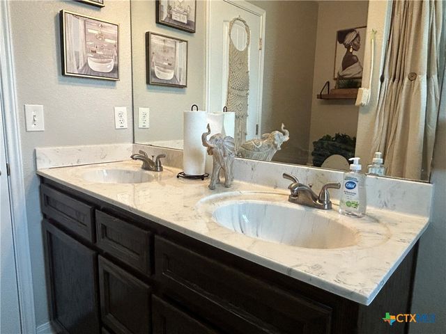 7704 Blue Nile Drive, Killeen, TX 76542