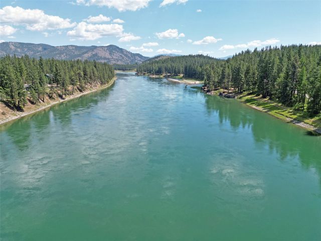 37 Mahonia Road, Plains, MT 59859