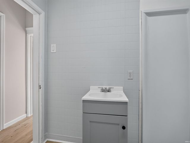 2019 Saint Marys Avenue, Fort Wayne, IN 46808