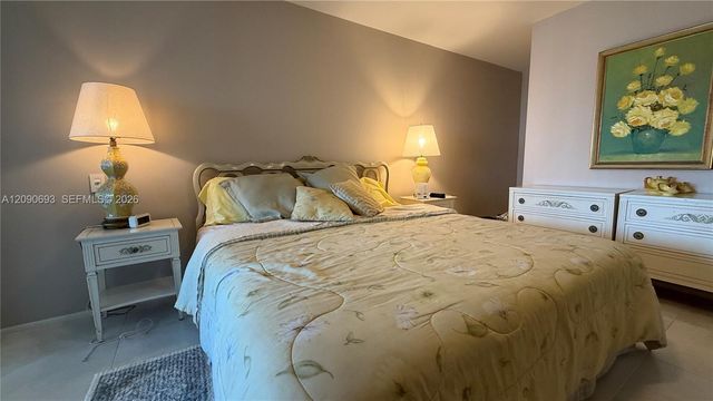 1401 S Ocean Boulevard 1001, Pompano Beach, FL 33062