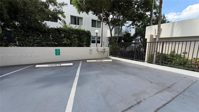 1401 S Ocean Boulevard 1001, Pompano Beach, FL 33062