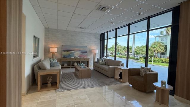 1401 S Ocean Boulevard 1001, Pompano Beach, FL 33062