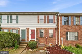 261 WATERFORD LN, Winchester, VA 22602