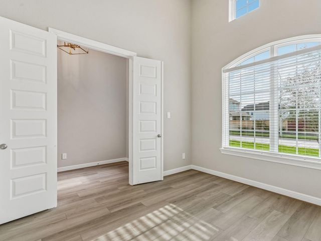 3018 Clapbread Lane, Rosenberg, TX 77471