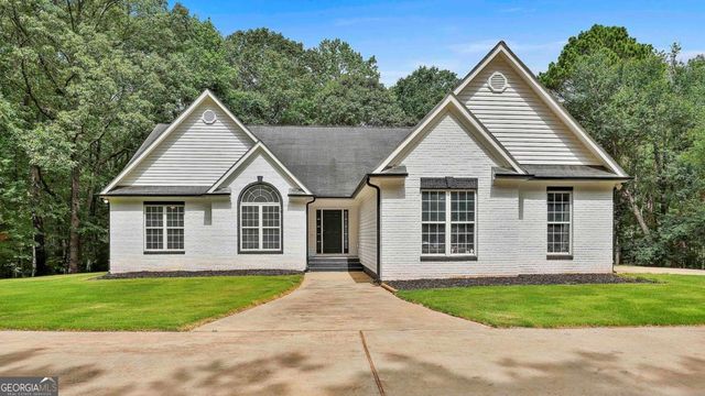 279 Doc Perry Road, Newnan, GA 30263