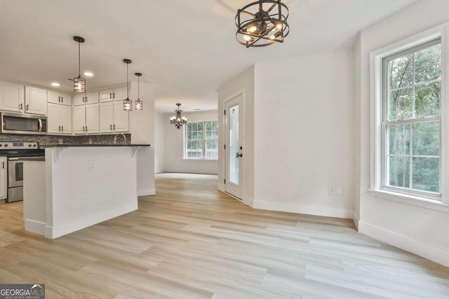 279 Doc Perry Road, Newnan, GA 30263