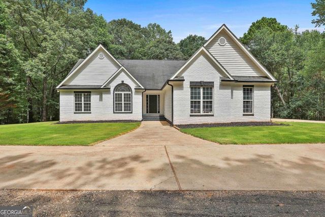 279 Doc Perry Road, Newnan, GA 30263