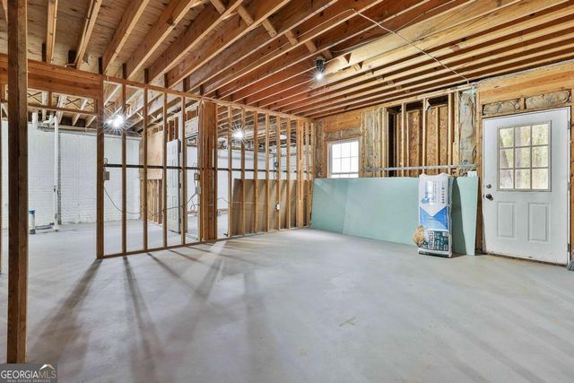 279 Doc Perry Road, Newnan, GA 30263