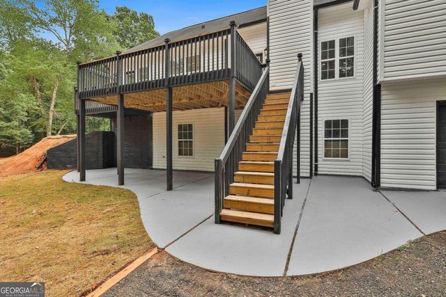 279 Doc Perry Road, Newnan, GA 30263