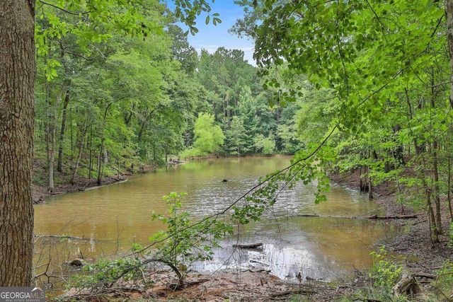 279 Doc Perry Road, Newnan, GA 30263
