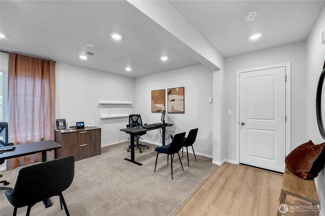 32366 Vine Avenue SE, Black Diamond, WA 98010